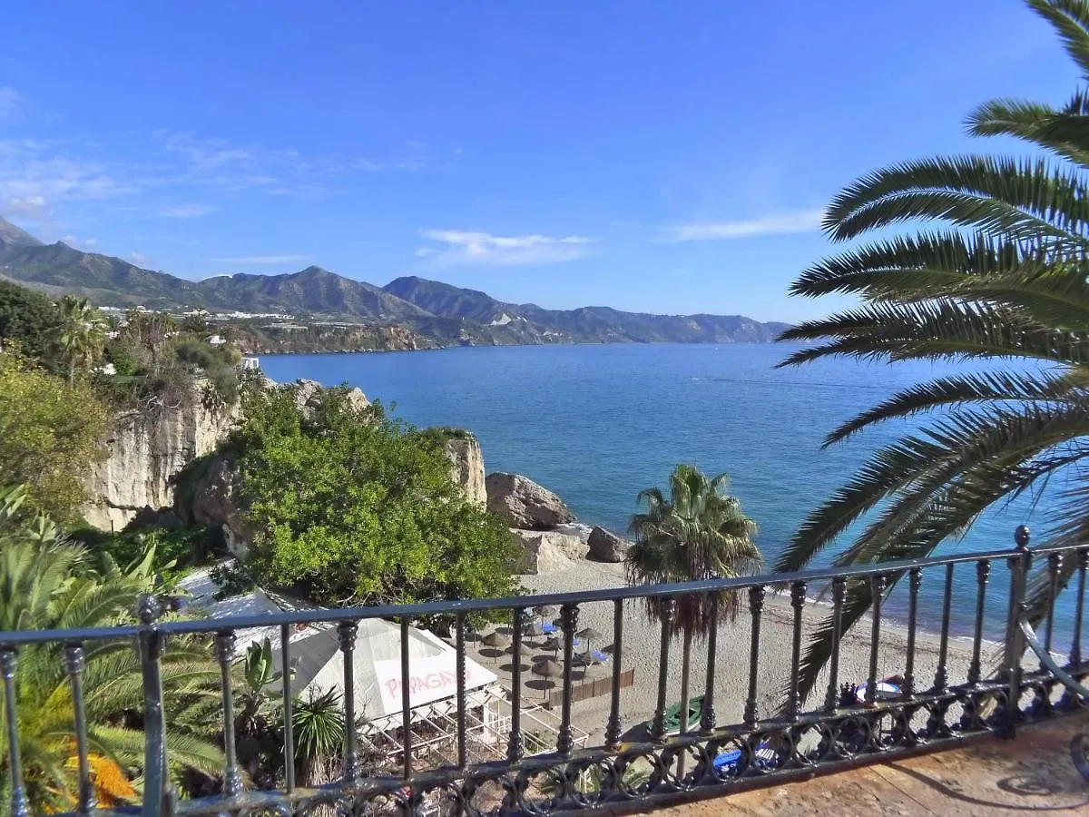 R1364 Cala De Nerja Lägenhet 0*,