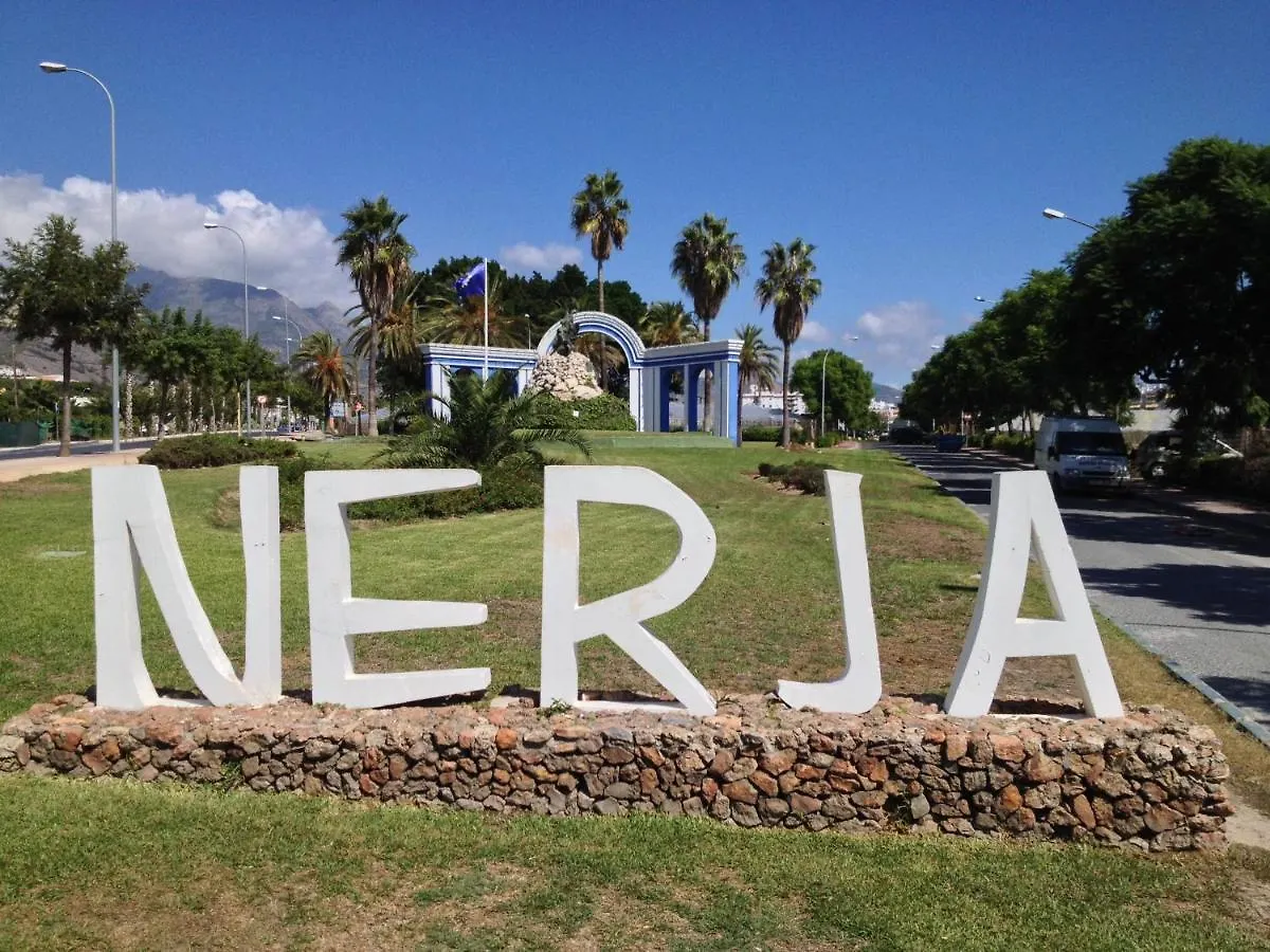 R1364 Cala De Nerja Lägenhet