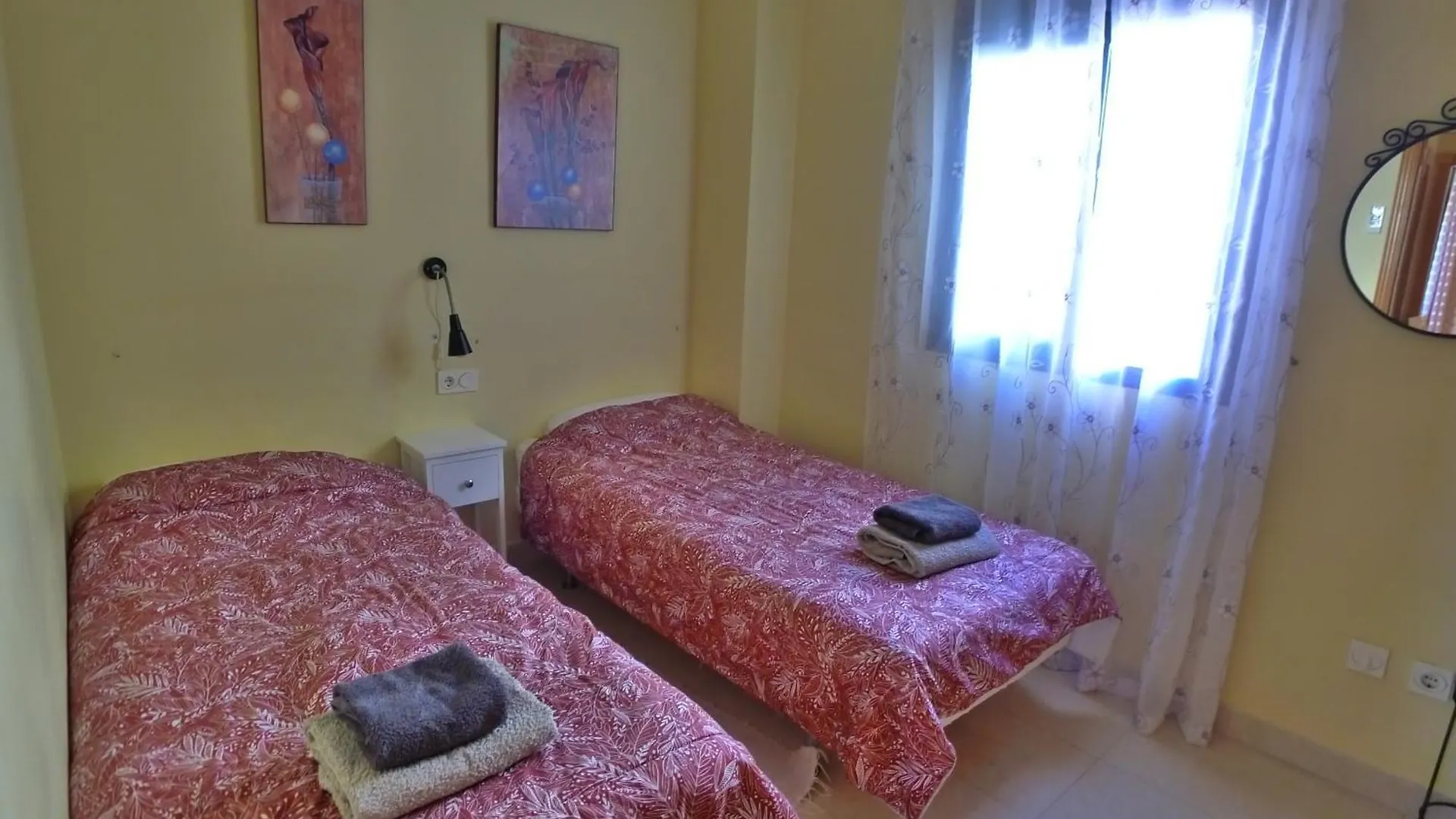 R1364 Cala De Nerja Apartment Spain